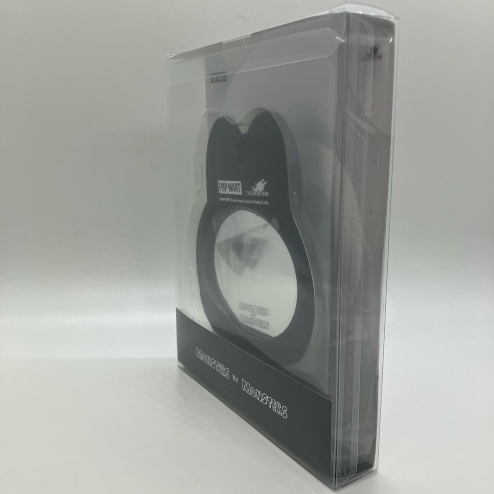 Labubu The Monsters 10th Anniversary Portable Mirror Keychain, Limited Edition - Picture 3 of 6